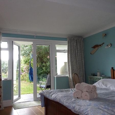 Cliff top Garden room Milford on Sea Buitenkant foto