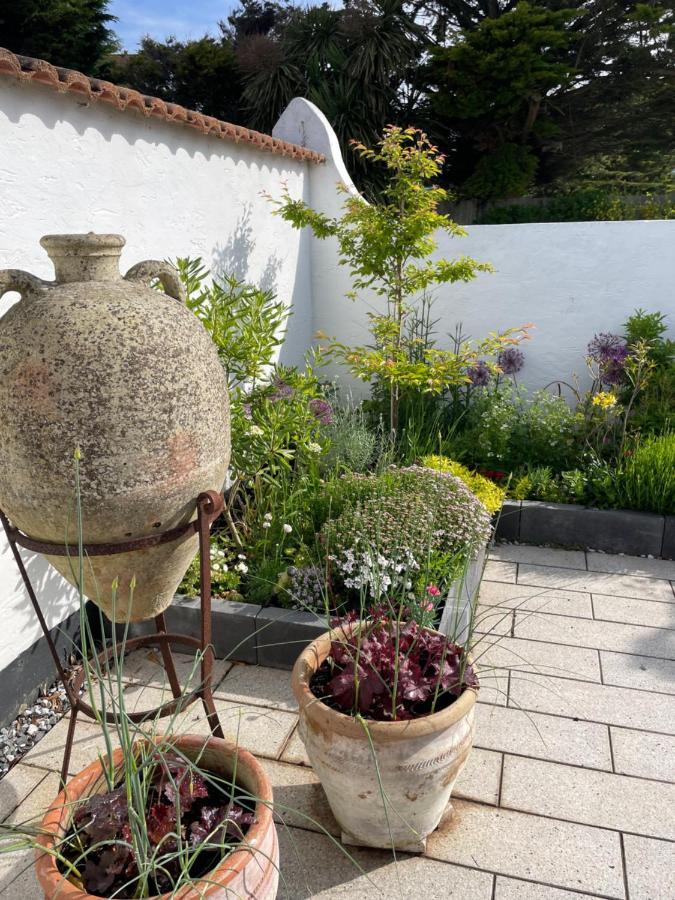 Cliff top Garden room Milford on Sea Buitenkant foto