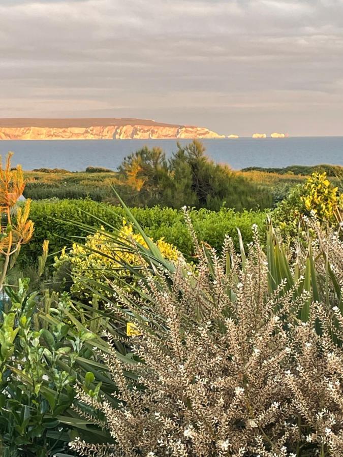 Cliff top Garden room Milford on Sea Buitenkant foto
